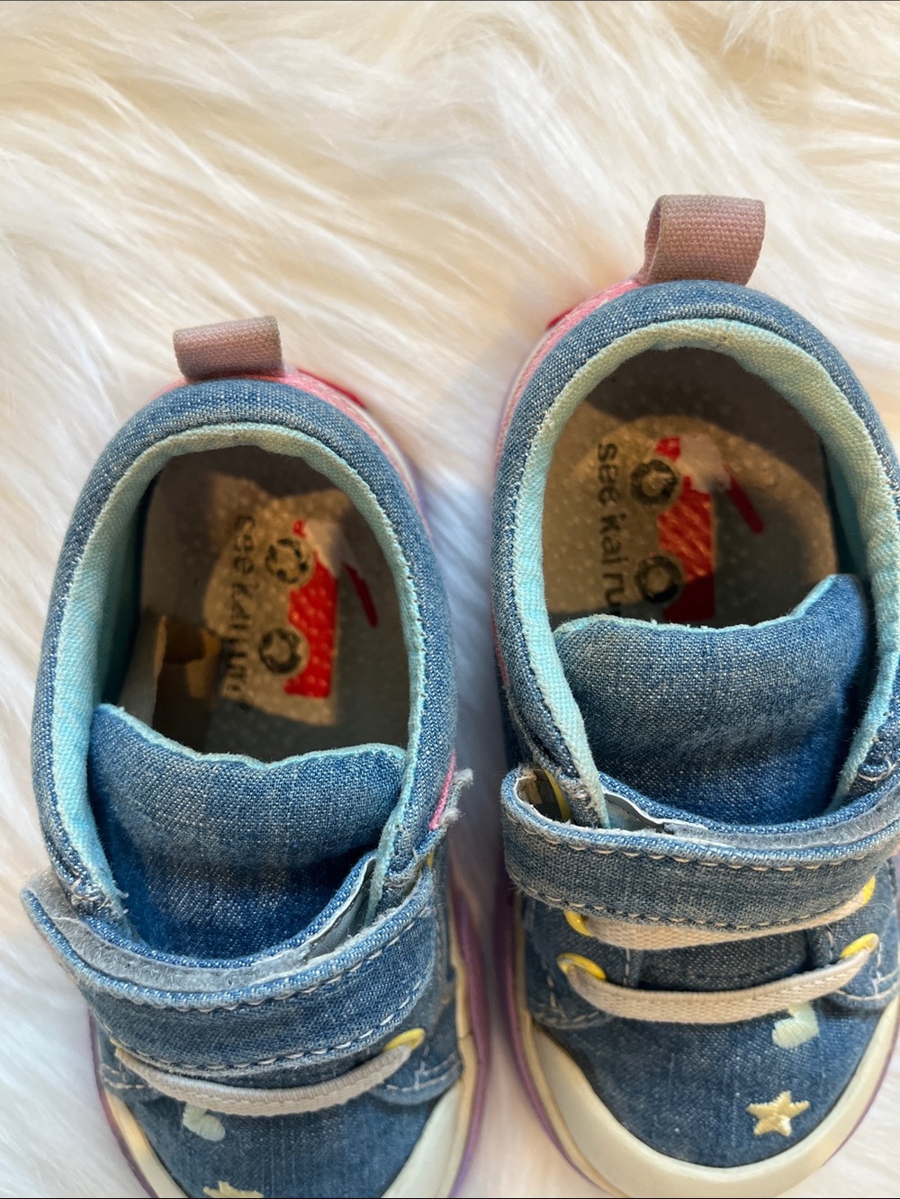See Kai Run Kristin Happy Chambray Shoes - Rainbows and Hearts - Picture 8 of 10
